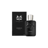 Parfums de Marly Habdan zwarte fles met gouden dop met ernaast een zwarte verpakkingsdoos